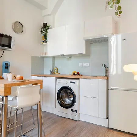 Le Garibaldi 2 - Speciale Lancement - Ideal Couple En Quete D'un Pied A Terre Confort - Animaux Acceptes - 5min A Pied Du Port - Centre - Commerces - 10min En Voiture - Wifi Hd Apartment *